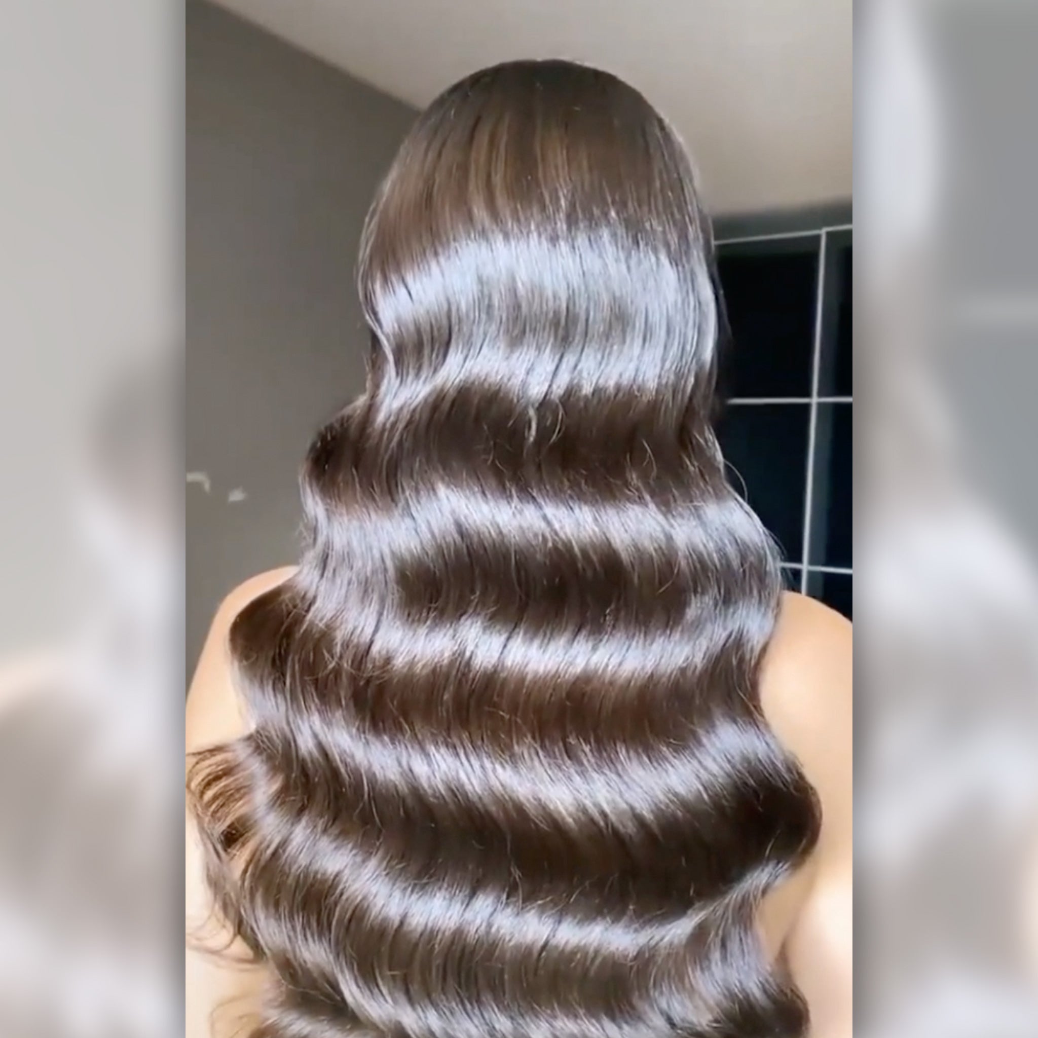 Extra Mist-ical Shine Spray